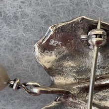 Cargar imagen en el visor de la galería, Edwardian Arts and Crafts Pendant Necklace. Antique Art Nouveau Silver &amp; Pearl Drop Pendant/Brooch. Art Nouveau Water Lily Leaf Pendant
