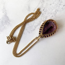 画像をギャラリービューアに読み込む, Vintage 9ct Gold, Huge Pear Cut Amethyst Pendant &amp; Curb Chain Necklace. 35 Carat Amethyst Solitaire Pendant. 1970s Cocktail Jewelry
