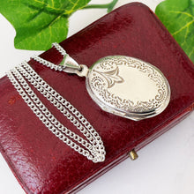 画像をギャラリービューアに読み込む, Vintage Sterling Silver Edwardian Style Locket. Oval Engraved Fleur-de-Lis Photo Locket &amp; Curb Chain. Medium Size 2-Photo Locket Necklace
