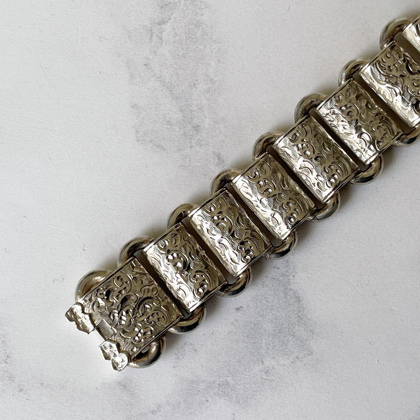 Antique Victorian Sterling Silver Book Chain Bracelet. Victorian Aesthetic Engraved Wide  Bookchain Bracelet. Floral Engraved Belt Bracelet