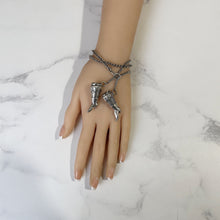 Carica l&#39;immagine nel visualizzatore di Gallery, Antique Georgian Silver Y-Chain With Boot Needle Guards. Victorian Sterling Silver Chatelaine Chain Bracelet &amp; Figural Lady&#39;s Boot Charms
