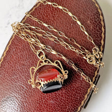 Cargar imagen en el visor de la galería, Antique Victorian 9ct Gold Spinner Fob &amp; Chain. Bloodstone, Carnelian and Onyx 3 Sided Pendant/Charm. English Victorian Filigree Pendant Fob
