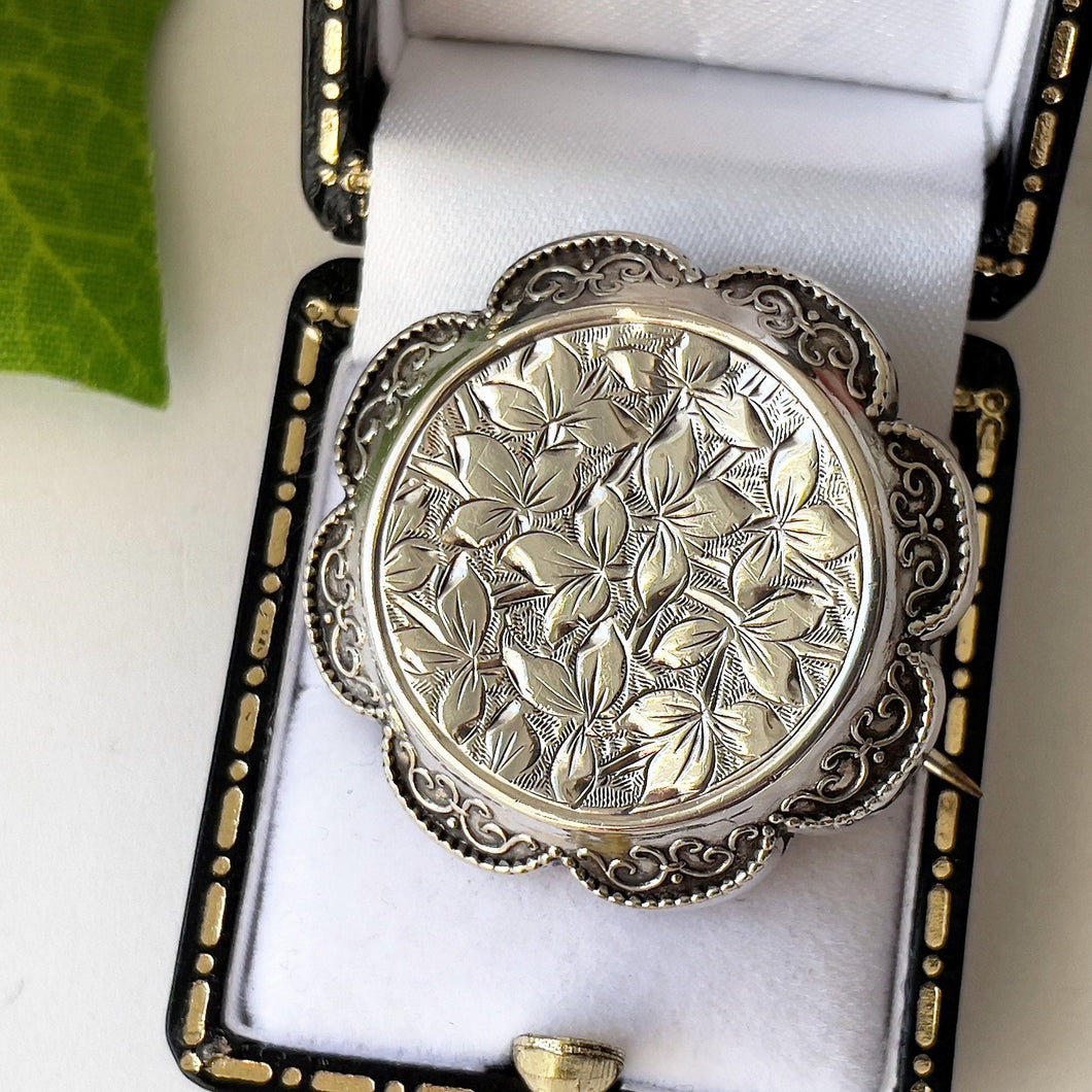 Antique Victorian Silver Sweetheart Brooch. Aesthetic Engraved Ivy Pie Crust Button/Disc Brooch. Sterling Silver Round Lapel/Collar Pin