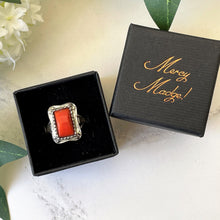 Cargar imagen en el visor de la galería, Antique Art Deco Silver Coral Ring. Vintage 1930s Red Coral Sugarloaf Cabochon Sterling Silver Ring. Vintage Cocktail Ring, Size O UK/ US 7
