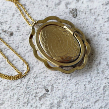 Load image into Gallery viewer, Vintage 12 Carat Rolled Gold &amp; Pearl Locket Necklace. 1940s US Signal Corps Sweetheart Locket With Photo. American WW2 Patriotic Jewelry
