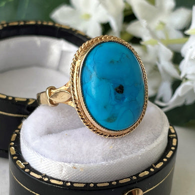 Vintage 9ct Gold Turquoise Ring. Neoclassical Yellow Gold Ring. Large Turquoise Cabochon Statement Ring. Vintage 1970s Cocktail Ring