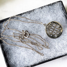 Carica l&#39;immagine nel visualizzatore di Gallery, Antique Victorian Silver AEI Pendant Necklace. Aesthetic Engraved Eternal Love Pendant. Sterling Silver Minimalist Infinity Pendant &amp; Chain
