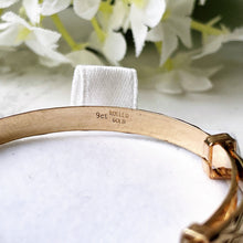 Carica l&#39;immagine nel visualizzatore di Gallery, Vintage 9ct Gold Baby Bangle. Diamond Engraved Rolled Gold Childs Bracelet. English Expanding Adjustable Bangle. Baptismal, Christening Gift
