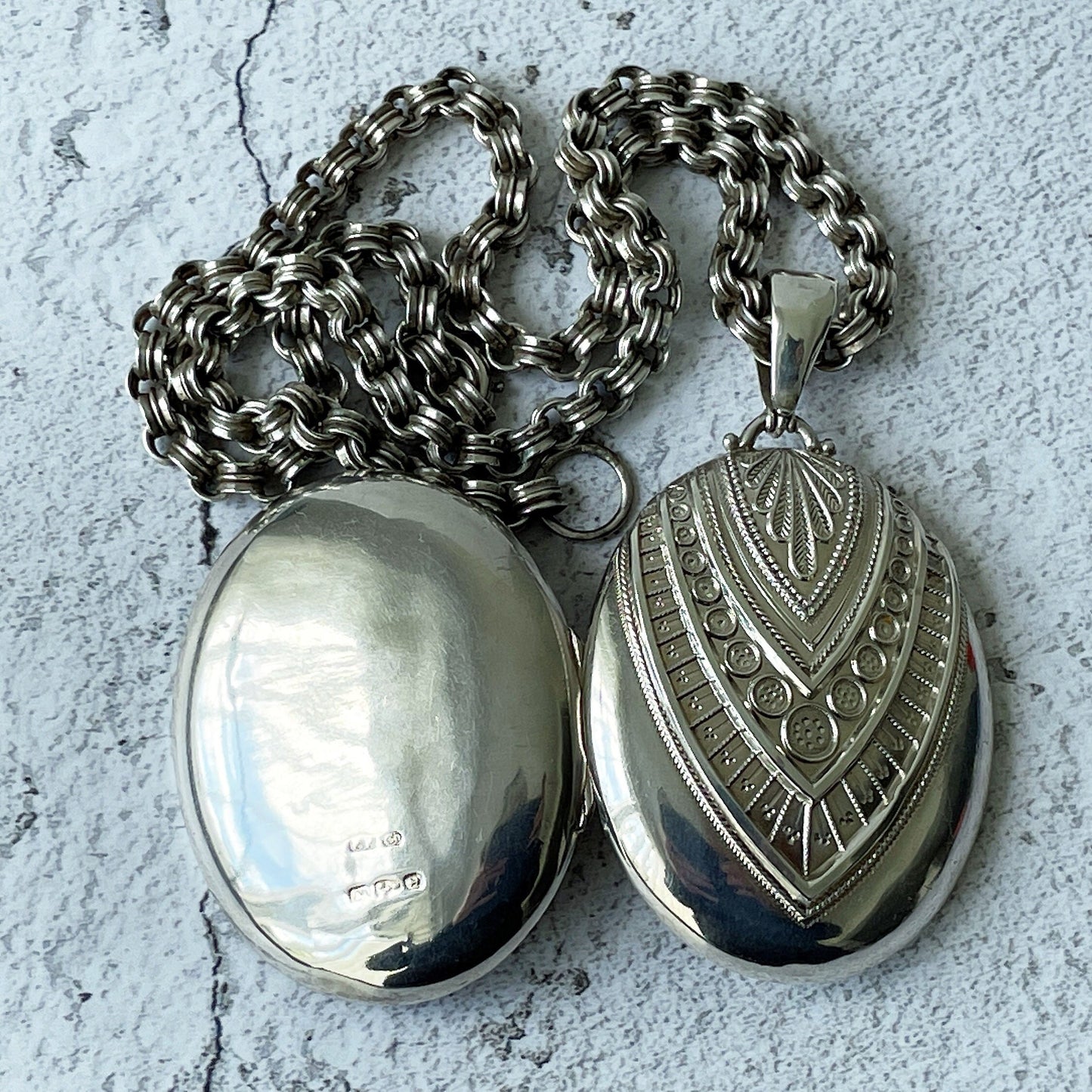 Victorian Baroque Sterling Silver Book Chain Locket Necklace With Period Photos. Antique English Locket & Chain, Payton Paxton, Chester 1882