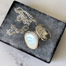 Load image into Gallery viewer, Vintage Sterling Silver Locket Pendant Necklace. 1960s Engraved Forget-Me-Not Sweetheart Locket.  Silver Memory Locket Pendant Necklace.
