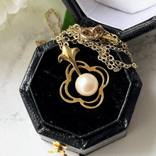Load image into Gallery viewer, Vintage 9ct Gold &amp; Pearl Pendant Necklace. Art Nouveau Style Fleur-di-Lis Pendant On Chain. Cultured Pearl Solitaire Yellow Gold Necklace
