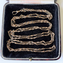Carica l&#39;immagine nel visualizzatore di Gallery, Antique Rolled Gold Guard Chain With Solid 9ct Gold Dog-Clip. Victorian 54&quot; Long Chain Sautoir Necklace. Rose Gold Muff/Chatelaine Chain
