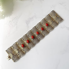 Cargar imagen en el visor de la galería, Antique 15ct Gold Precious Red Coral Bracelet. Victorian/Edwardian Filigree Cuff Bracelet. Etruscan Revival Natural Coral Wide Bracelet.
