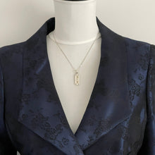 Cargar imagen en el visor de la galería, Vintage Sterling Silver Glasgow Rose Pendant Necklace. Art Nouveau, Rennie Mackintosh Scotland Pendant &amp; Chain. Minimalist Silver Necklace.
