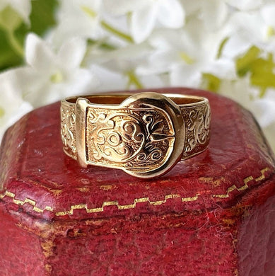 Vintage 9ct Yellow Gold Wide Buckle Ring. Art Nouveau Style Floral Engraved Band Ring.  1970s Index/Unisex/Pinky Ring, Size P UK, 7-3/4 US