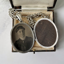 画像をギャラリービューアに読み込む, Antique Victorian Aesthetic Engraved Silver Locket Necklace. Large 2-Sided Floral Love Bird Locket With Photo &amp; Chain. Book Chain Locket
