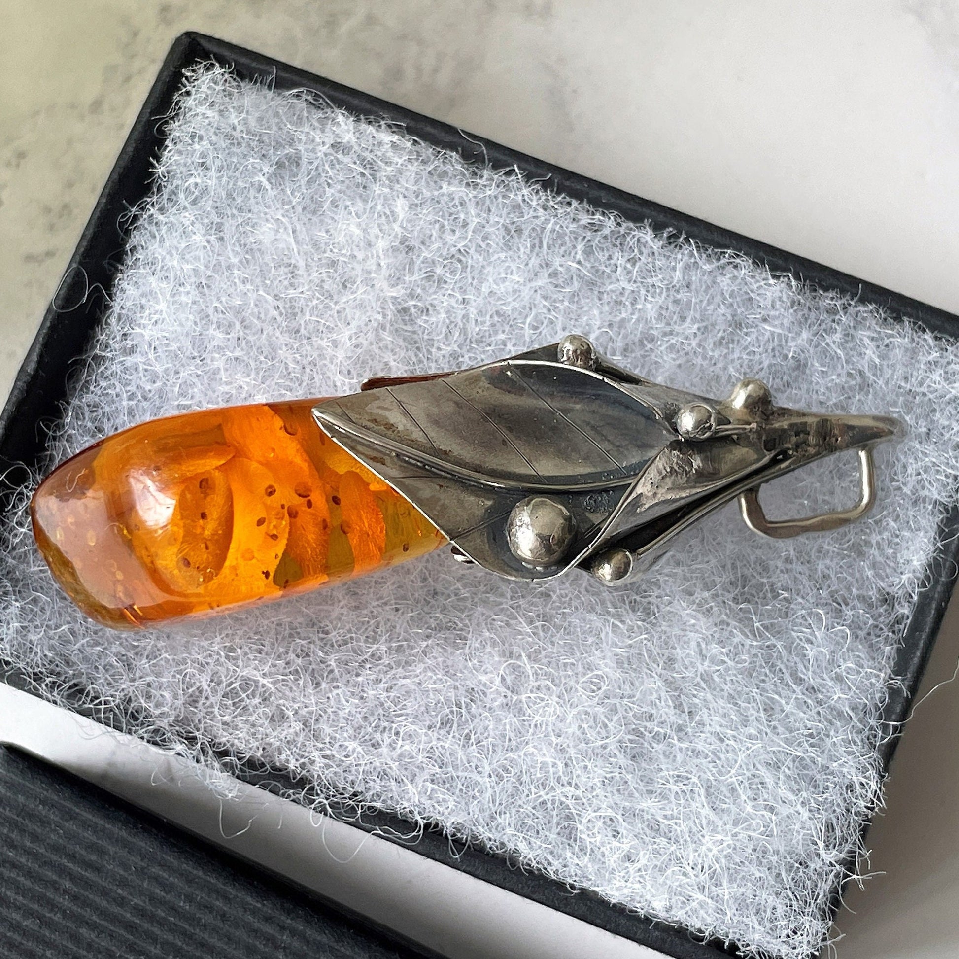 Vintage Art Nouveau Baltic Amber Sterling Silver Pendant. Large Honey Cognac Amber Pendant. Golden Yellow Amber Lily Flower Pendant, Poland