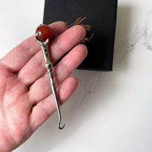 Lade das Bild in den Galerie-Viewer, Victorian Scottish Carnelian Glove Button Hook. Antique Eagle/Grouse Claw Red Agate Button Hook Novelty Pendant. Victorian Steel Button Hook
