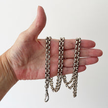 Lade das Bild in den Galerie-Viewer, Antique Victorian Heavy Silver Guard Chain. 56&quot; Double Link Belcher Long Chain Necklace. Antique Sterling Silver Sautoir Necklace &amp; Dog Clip

