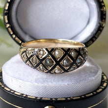 Lade das Bild in den Galerie-Viewer, Georgian Regency Antique 18ct Gold, Black Enamel &amp; Pearl Ring. Early Victorian Mourning Ring Circa 1830. Antique Dome Band Ring Size Q/7

