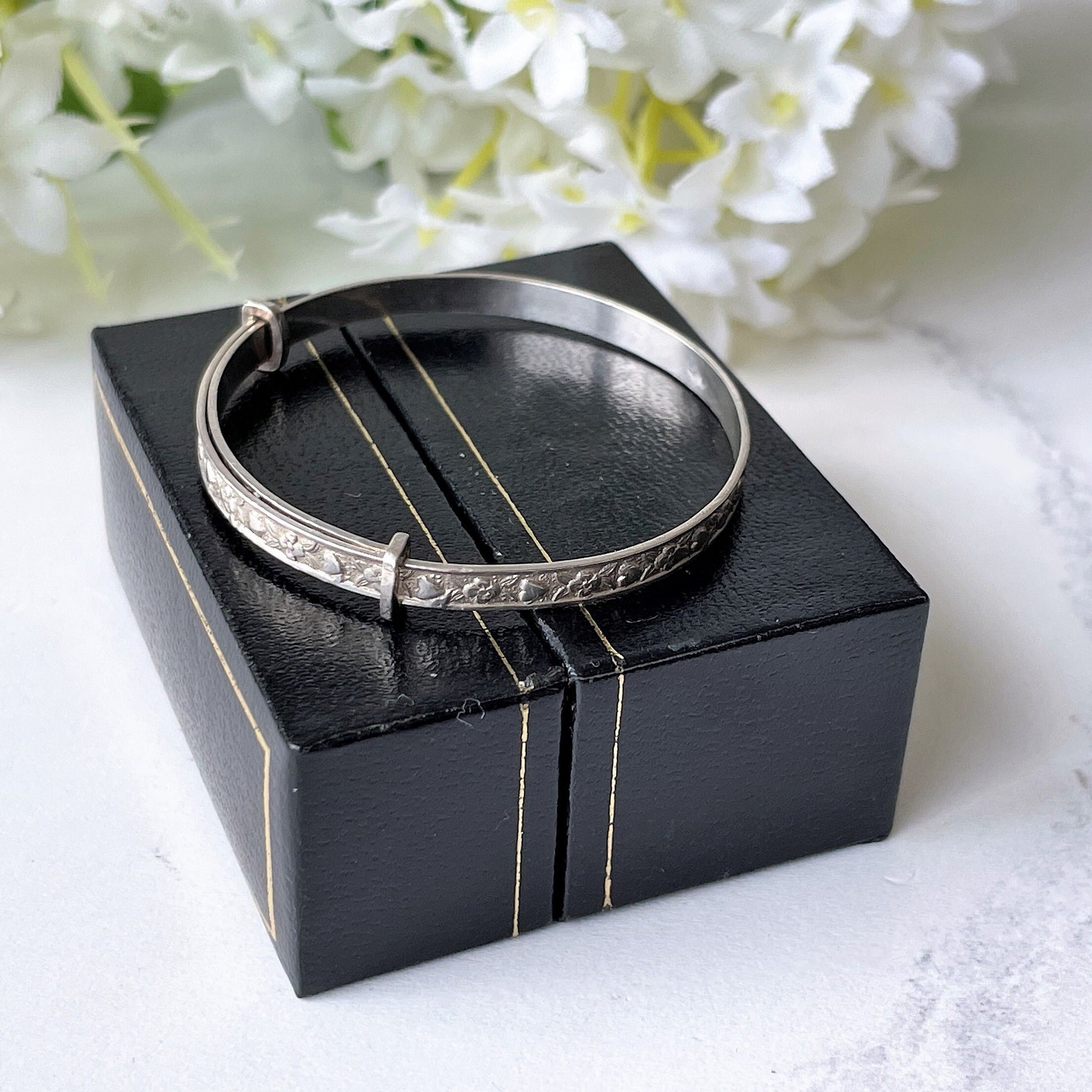 Vintage Sterling Silver Baby Bangle, Boxed. Heart & Flower Engraved Childs Bracelet. English Adjustable Bangle. Baptismal, Christening Gift