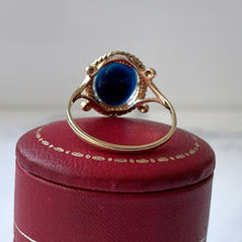 Load image into Gallery viewer, Vintage 9ct Gold Etruscan Revival Labradorite Ring. Blue Green Colour Changing Gemstone Ring. Victorian Style Gold Solitaire Cabochon Ring

