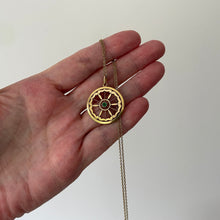 Cargar imagen en el visor de la galería, Antique Edwardian Demantoid Garnet Pinwheel Pendant Necklace. Art Nouveau 12ct Yellow Rolled Gold &amp; Green Garnet Circle Pendant On Chain.
