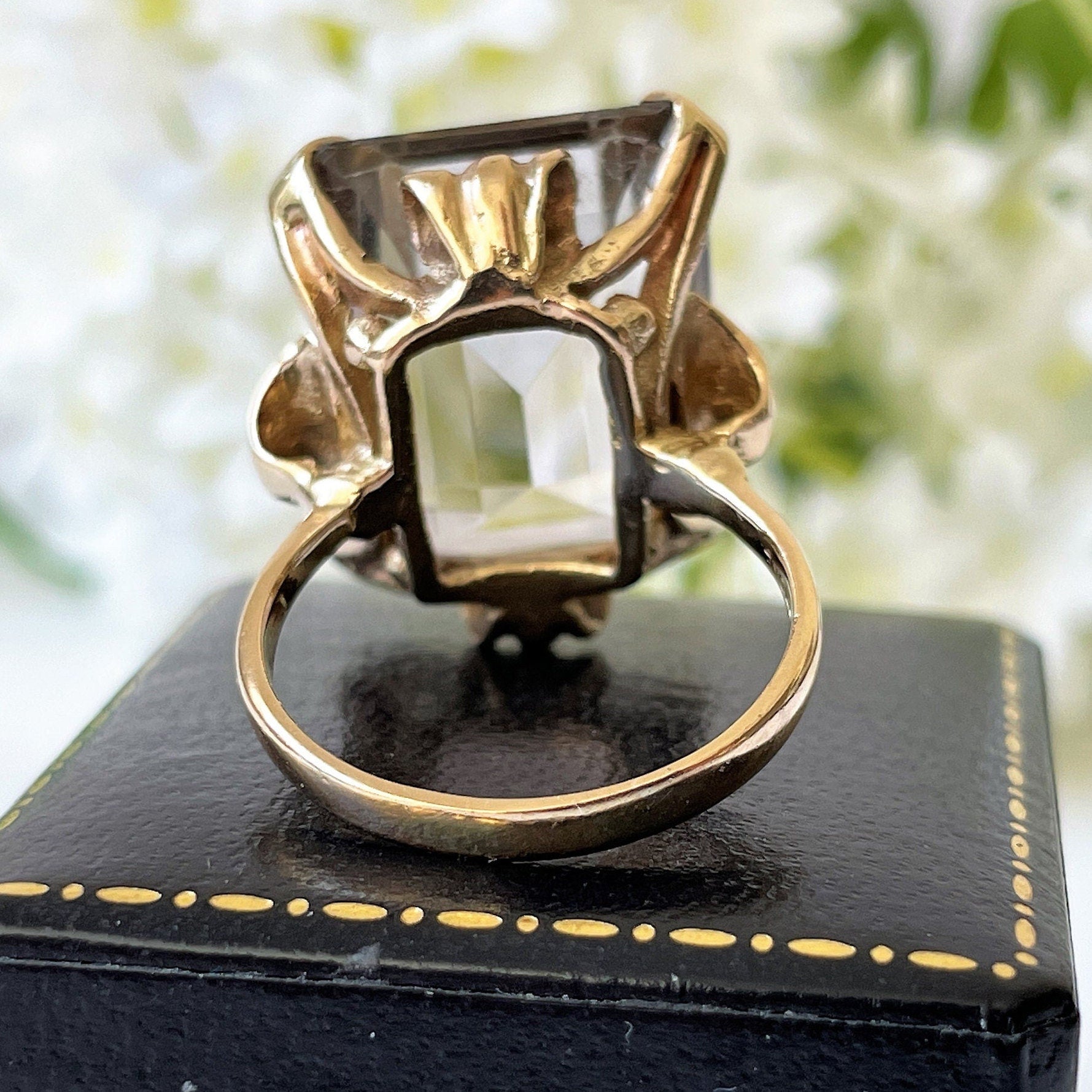 Vintage 9ct Gold Spinel Cocktail Ring. 28 Carat Emerald/Rectangle Step Cut Pale Yellow Spinel Ring. Yellow Gold Cocktail Ring, London 1966