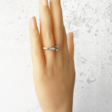画像をギャラリービューアに読み込む, Art Deco 18ct Gold Spinel Ring. 1930s White Spinel Engagement Ring. Antique 3/4ct Clear Gemstone Solitaire Ring, Size O UK, 7-1/4 US
