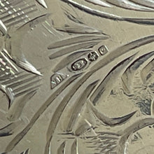 Lade das Bild in den Galerie-Viewer, Vintage 1980s Floral Engraved Sterling Silver Locket. English Edwardian Revival Slim Oval Photo Frame Locket, Optional Sterling Silver Chain
