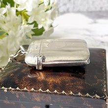 Carica l&#39;immagine nel visualizzatore di Gallery, Antique English Sterling Silver Vesta Case, circa 1913. Edwardian Novelty Hip Flask Vesta Keepsake Pendant. Machine Engraved Match Safe Fob.
