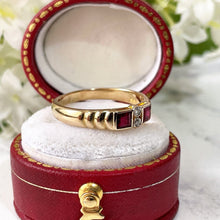 Cargar imagen en el visor de la galería, Vintage 18ct Gold Diamond &amp; Square Cut Ruby Ring. Art Deco Style Princess Cut Gemstone Stacking/Wedding Band. July Birthstone Ring Sz M/6.25
