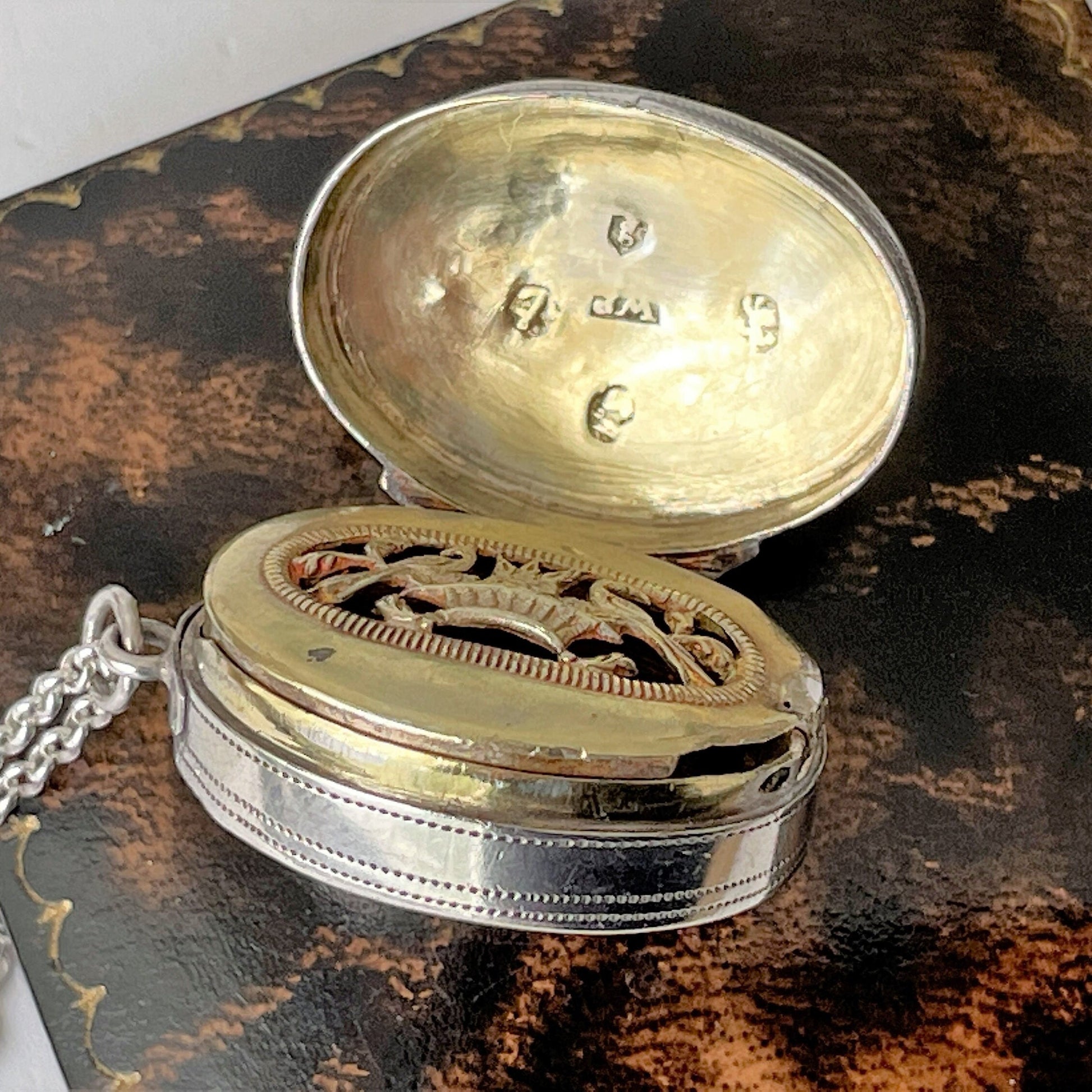 Georgian Silver Vinaigrette William Pugh 1804 Birmingham. Antique Engraved Oval Vinaigrette Pendant. Georgian Chatelaine/Watch Chain Fob
