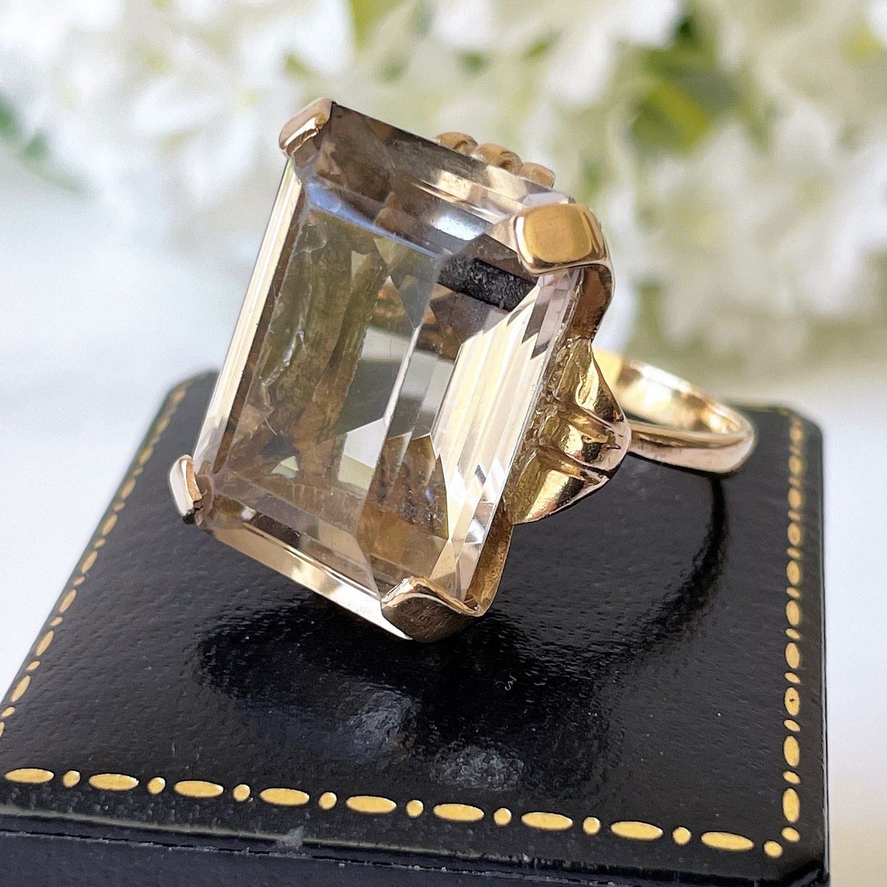Vintage 9ct Gold Spinel Cocktail Ring. 28 Carat Emerald/Rectangle Step Cut Pale Yellow Spinel Ring. Yellow Gold Cocktail Ring, London 1966