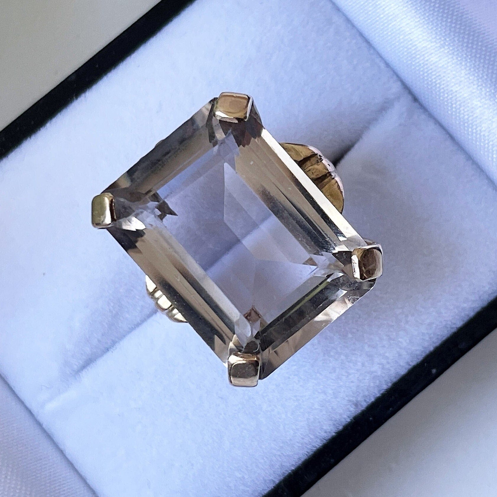 Vintage 9ct Gold Spinel Cocktail Ring. 28 Carat Emerald/Rectangle Step Cut Pale Yellow Spinel Ring. Yellow Gold Cocktail Ring, London 1966