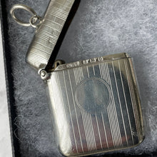 Carica l&#39;immagine nel visualizzatore di Gallery, Antique English Sterling Silver Vesta Case, circa 1913. Edwardian Novelty Hip Flask Vesta Keepsake Pendant. Machine Engraved Match Safe Fob.
