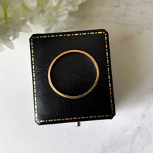 Carica l&#39;immagine nel visualizzatore di Gallery, Art Deco 22ct Gold Wedding Ring. Antique English Yellow Gold Narrow Band Ring, Hallmarked AC Co., 1930. Unisex Stacking Ring Size S/9.25
