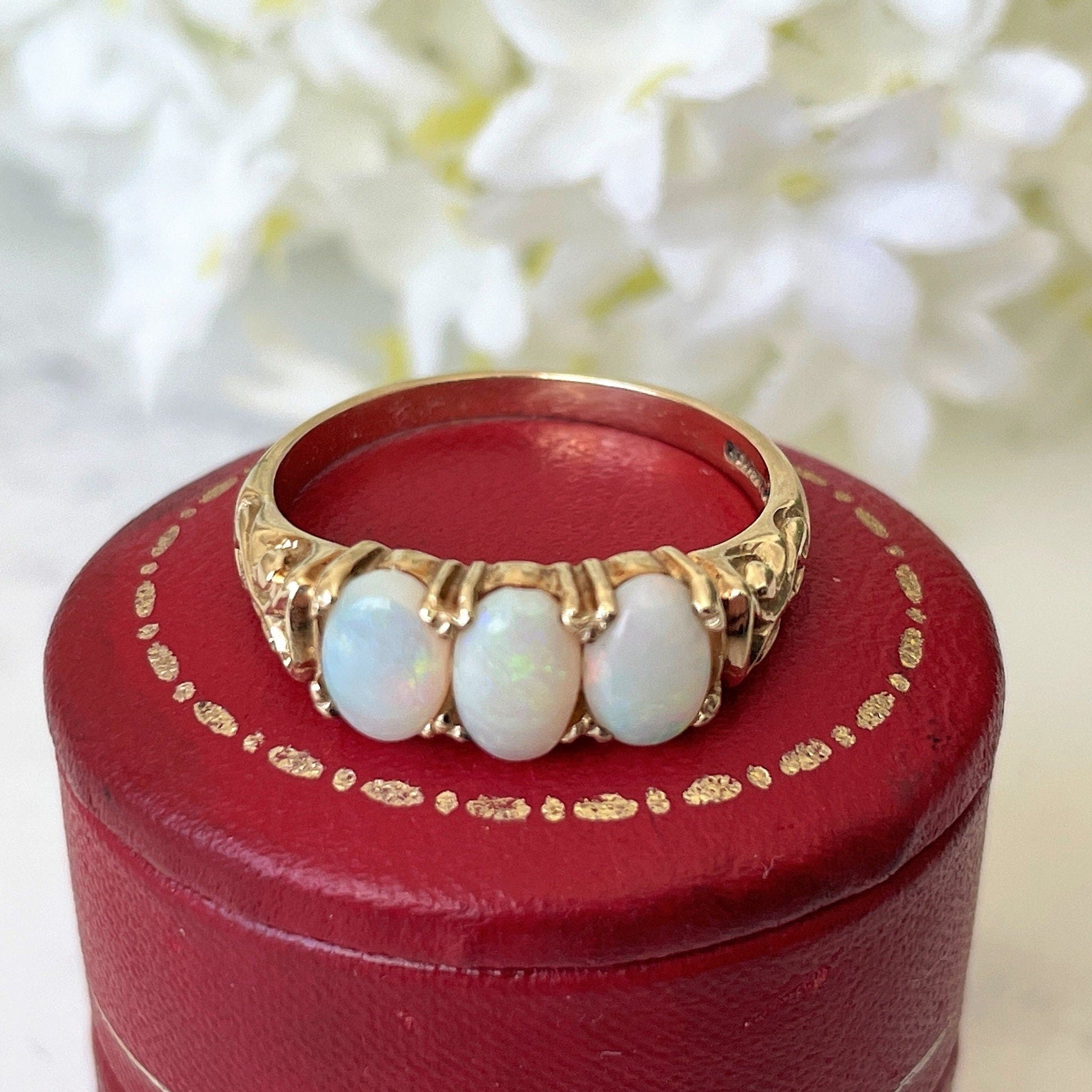 Vintage Edwardian Revival 9ct Gold 3-Stone Opal Ring