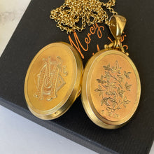画像をギャラリービューアに読み込む, Antique Victorian 18ct Gold On Silver Book Chain Locket. 2-Sided Flower &amp; Monogram Engraved Wedding Locket. English Hallmarked 1878 Locket
