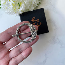 Load image into Gallery viewer, Vintage Scottish Silver Celtic Ring Penannular Brooch. Sterling Silver Celtic Knot Tartan/Plaid Pin. Alexander Ritchie Style Ring Brooch
