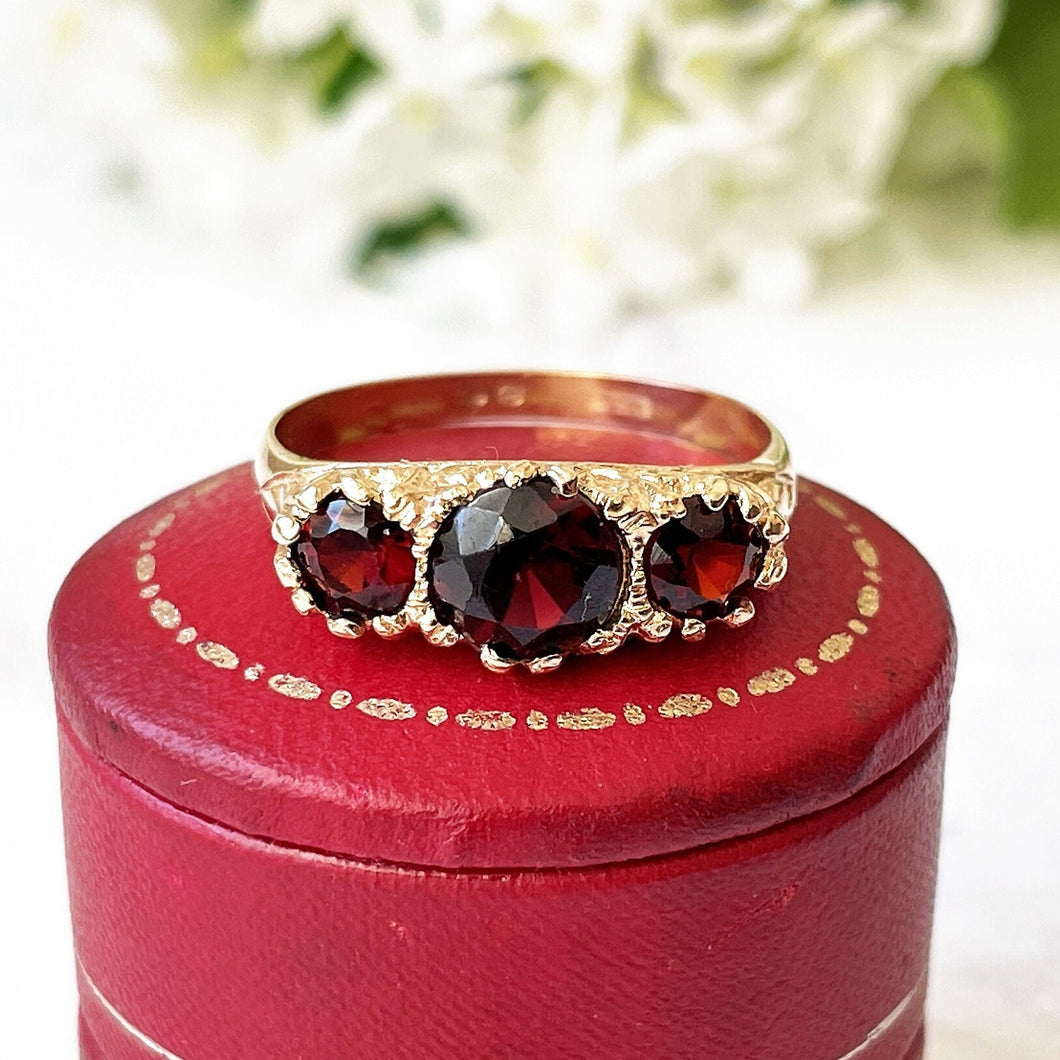 Vintage 9ct Gold Bohemian Garnet Ring. Edwardian Revival Trilogy Ring. Gold Scrollwork Ring. Antique Style Engagement Ring, Size Q-1/2/8-1/2