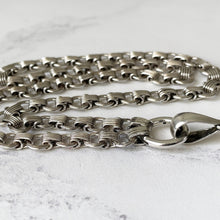 Charger l&#39;image dans la galerie, Victorian Sterling Silver Book Chain Necklace. Antique Snake &amp; Round Link Bookchain With Bolt Ring. Fancy Silver Chain For Lockets/Pendants
