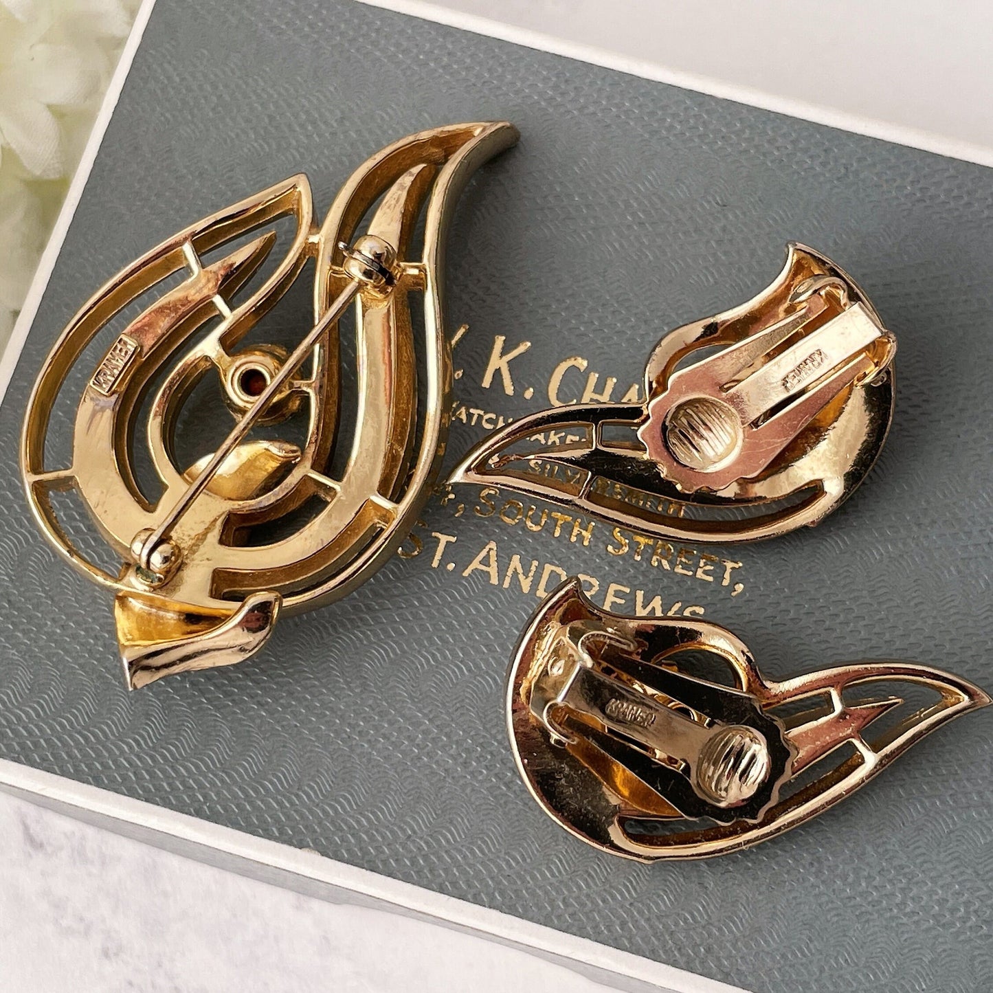 Vintage 1950s Kramer NY Brooch & Clip Earring Set. Retro Paisley Pattern Crystal Rhinestone Brooch, Earring Set. 1940s Costume Jewellery