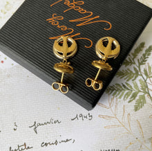 Cargar imagen en el visor de la galería, Vintage 18ct Yellow Gold Swallow Earrings. Victorian Revival Gold Drop Earrings. Love Token Earrings. Uno A Terre, Italy 18K Gold Earrings
