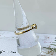 画像をギャラリービューアに読み込む, Vintage 18ct Gold Yellow Heart Cut Sapphire &amp; Diamond Ring. 3-Stone 1.5ct Golden Sapphire Engagement Ring. Trilogy Ring, Size UK/O, US/7-1/4
