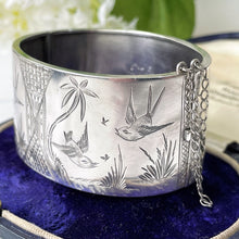 Lade das Bild in den Galerie-Viewer, Victorian Aesthetic Engraved Silver Wide Cuff Bracelet, 1882 Hallmarks. Antique Hinged Sterling Silver Bangle, Engraved Swallows &amp; Cranes
