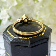 Cargar imagen en el visor de la galería, Vintage 18ct Gold Yellow Heart Cut Sapphire &amp; Diamond Ring. 3-Stone 1.5ct Golden Sapphire Engagement Ring. Trilogy Ring, Size UK/O, US/7-1/4
