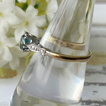 Lade das Bild in den Galerie-Viewer, Antique Art Deco Blue Zircon Platinum &amp; Gold Ring. Antique 0.85 Carat Zircon Solitaire Engagement Ring. 1920s Art Deco Cocktail Ring.
