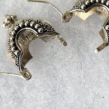 画像をギャラリービューアに読み込む, Vintage Sterling Silver Bali Temple Hoop Earrings. Asian Boat Shaped Silver Huggie Earrings. Balinese Designer BA Suarti Silver Jewellery
