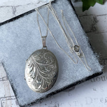 画像をギャラリービューアに読み込む, Vintage Edwardian Style English Sterling Silver Locket &amp; Curb Chain. 1970s Floral Engraved Chubby Oval Photo Locket Necklace.
